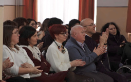 d1094bf4-8157-4f16-91f8-10eee1a0c8ac